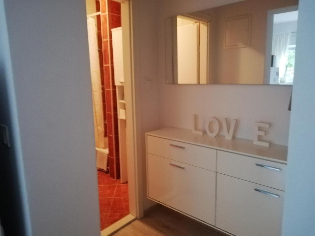 Apartmani Andrea Promajna Kültér fotó