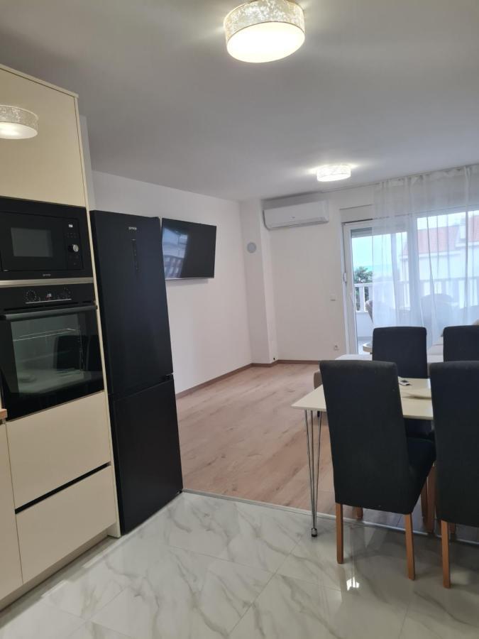 Apartmani Andrea Promajna Kültér fotó